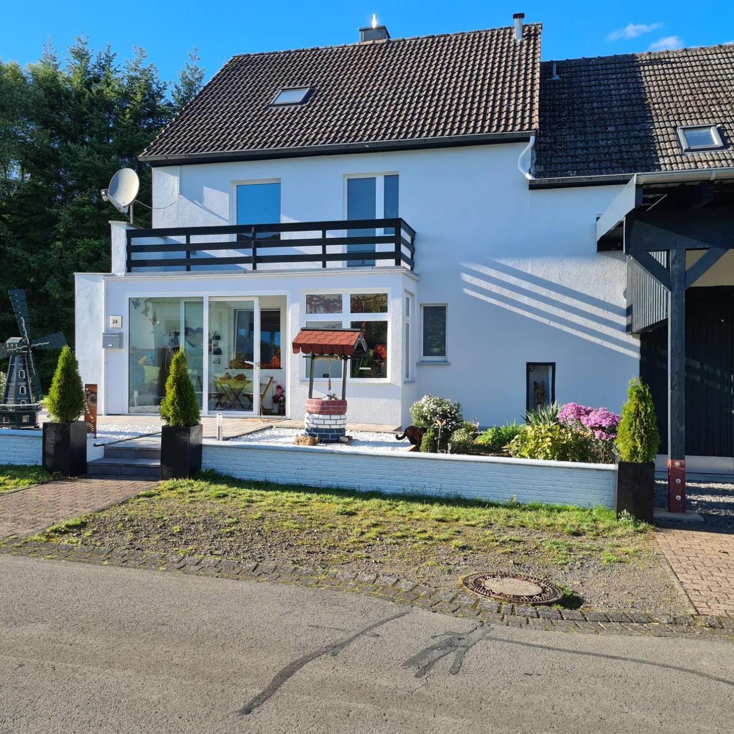 Guesthouse Wallenborn - Lodge Εξωτερικό φωτογραφία